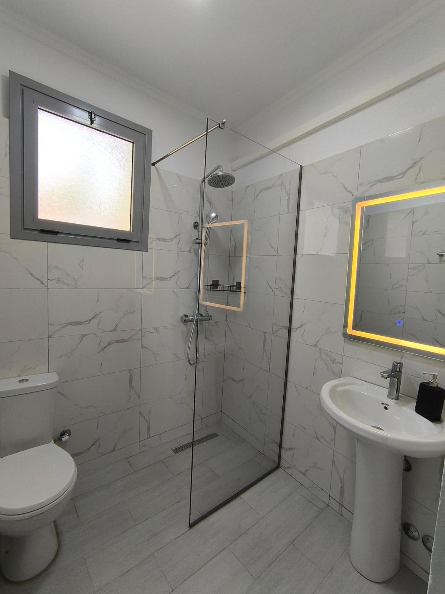 צ'פרו Kaful Apartments מראה חיצוני תמונה